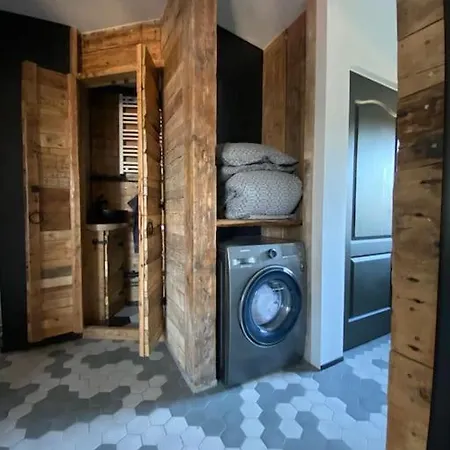 Greenspot - Loft With 2 Bedrooms And Free Parking *